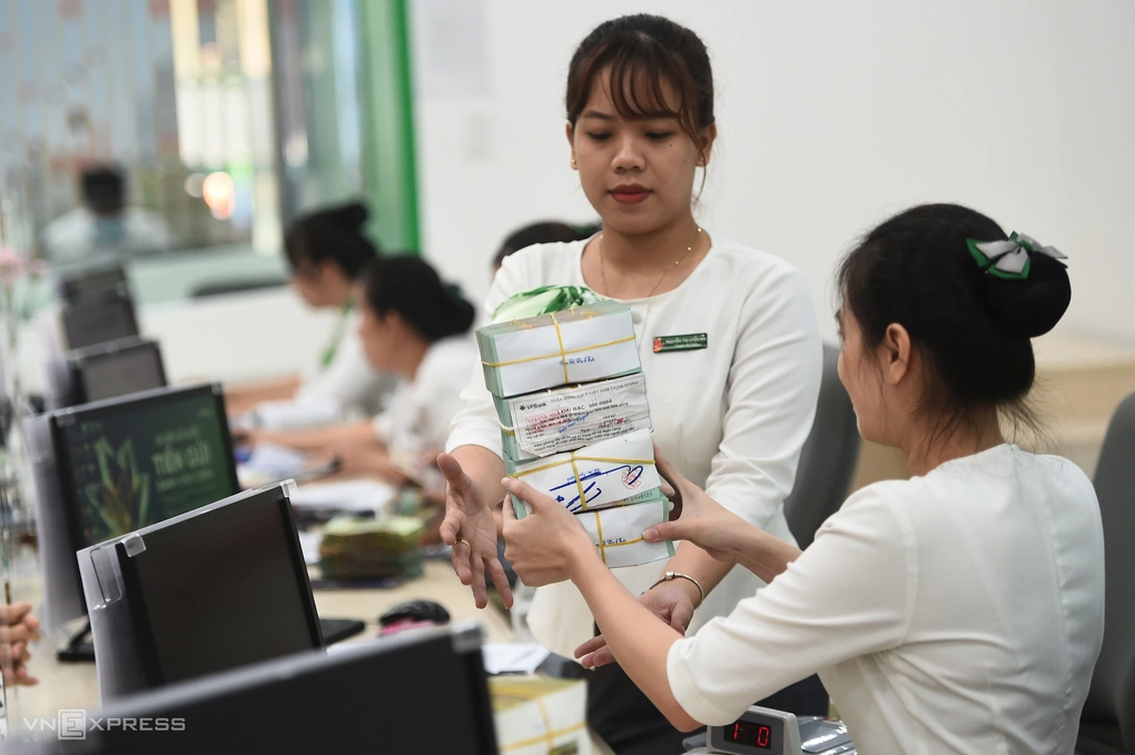 Lương làm đêm, tăng ca được miễn thuế thu nhập cá nhân